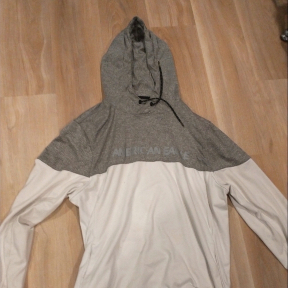 Men's XXL American Eagle grey white flex hoodie